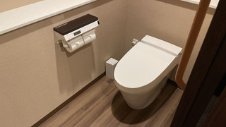 ベーシック ツインルーム ベッド2台 (禁煙)［ルームチャージのご料金ではなく、人数売りとなっております］