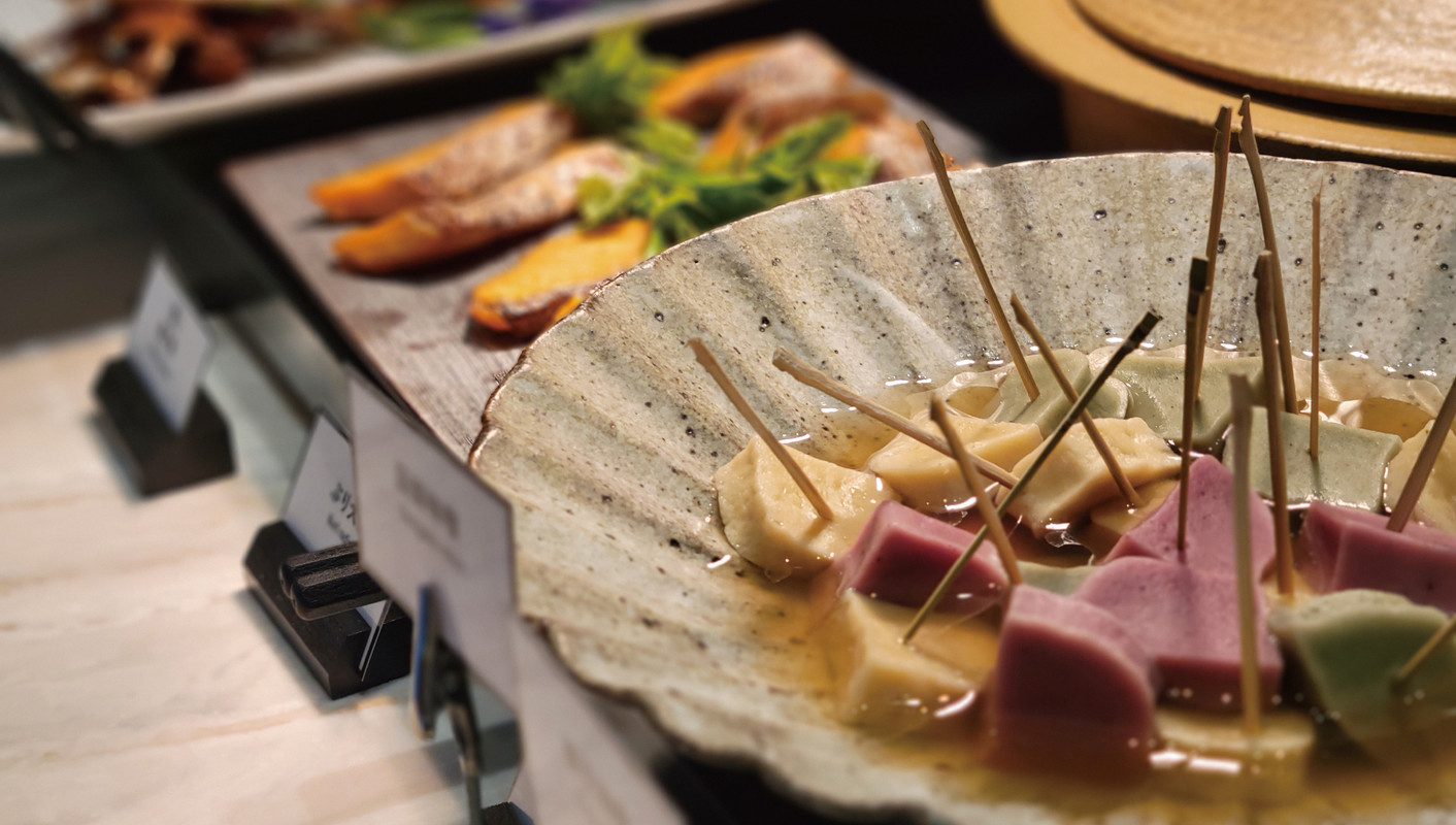 朝食ビュッフェ／生麩田楽