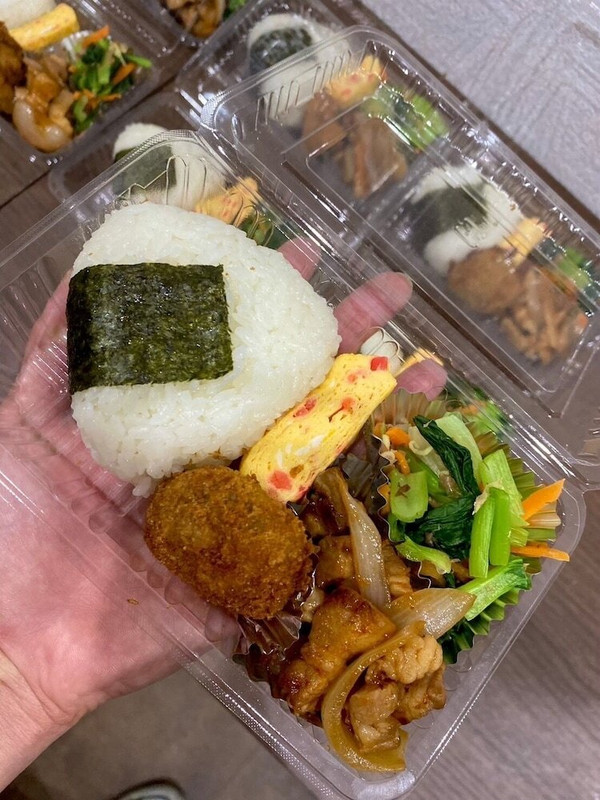 レストラン