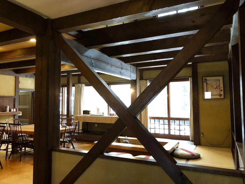 リビング エリア