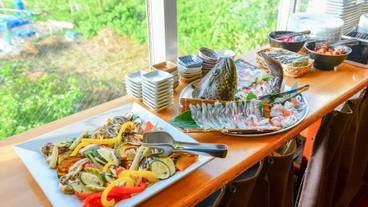 食事・飲み物 / 1