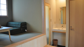 Loft Triple with Bath