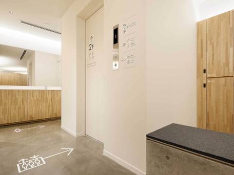 ナインアワーズウーマン神田 / 3