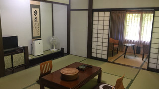 和室（3名部屋、プライベートバスルーム）