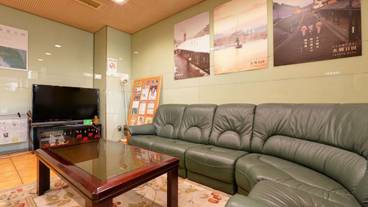 ロビー応接スペース / 8