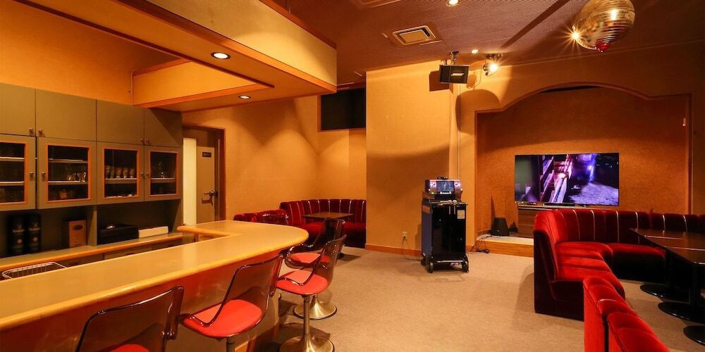 カラオケ ルーム