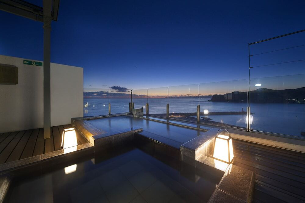 海の見える絶景風呂で非日常を味わう！3434874