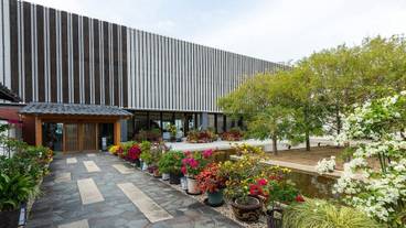 エントランス / 1