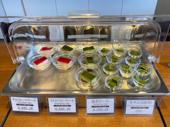 「ベッセルイン広島駅前」 料理 210831394 ウェルカムケーキ