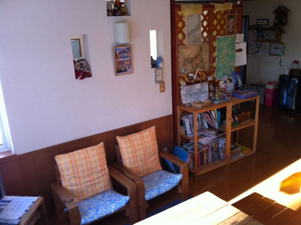 ロビーラウンジ