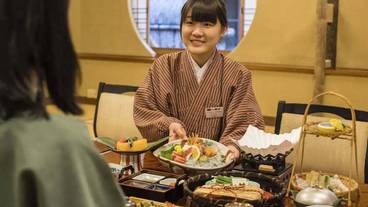 食事・飲み物 / 1