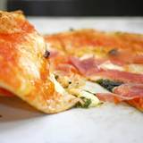 ピッツエリア エ トラットリア ダ イーサ（ピッツエリアエトラットリアダイーサ）