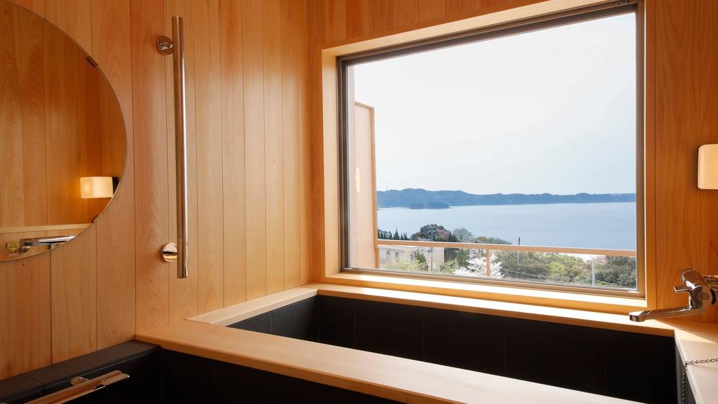 和洋室の展望風呂 / 2