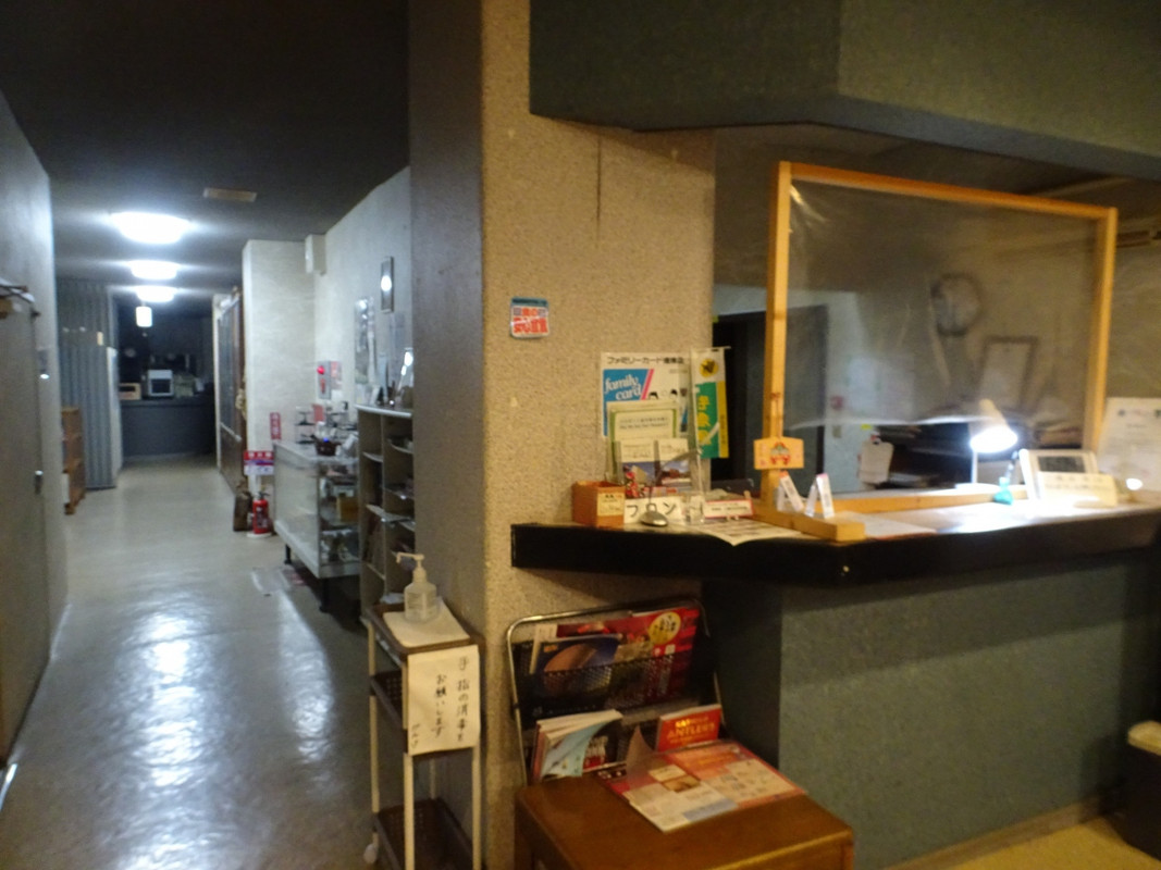 ロビーも昔ながらの雰囲気