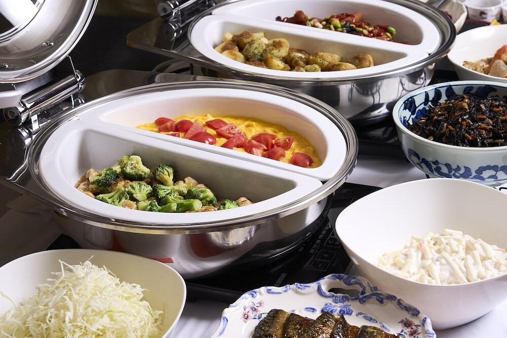 朝食ビュッフェ