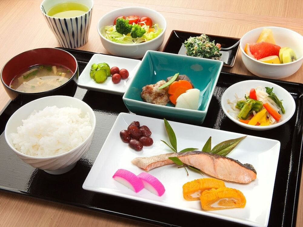 朝食