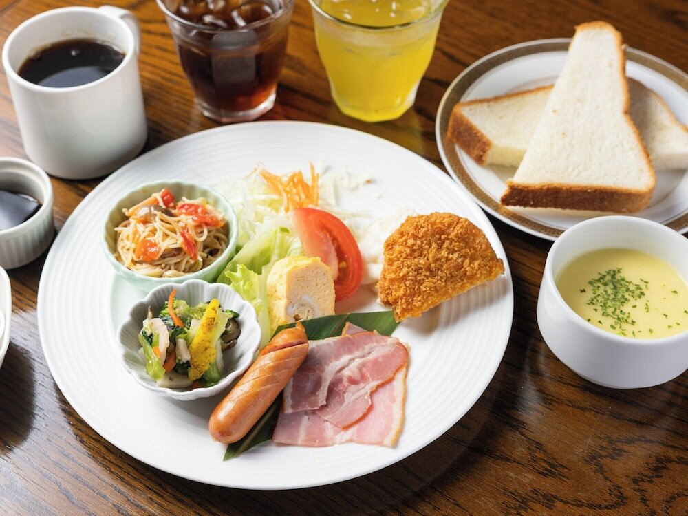 朝食