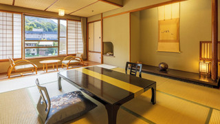 川側　和室10畳