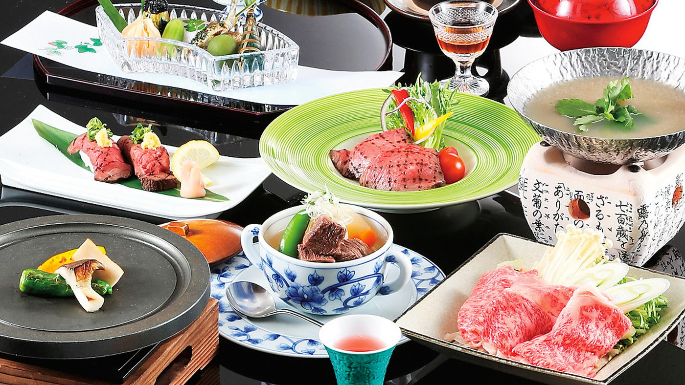 ラウンジから森林庭園を眺めて心落ち着くひとときを…♡4010381