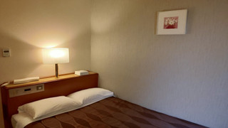 セミダブルルーム 大人2名用 禁煙