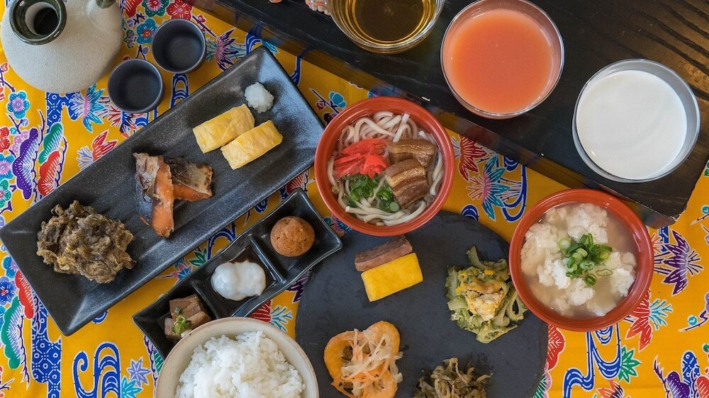 朝食