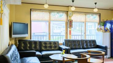 ロビー応接スペース / 14