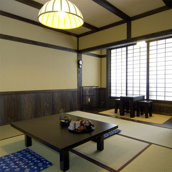 ４、新明館3502783