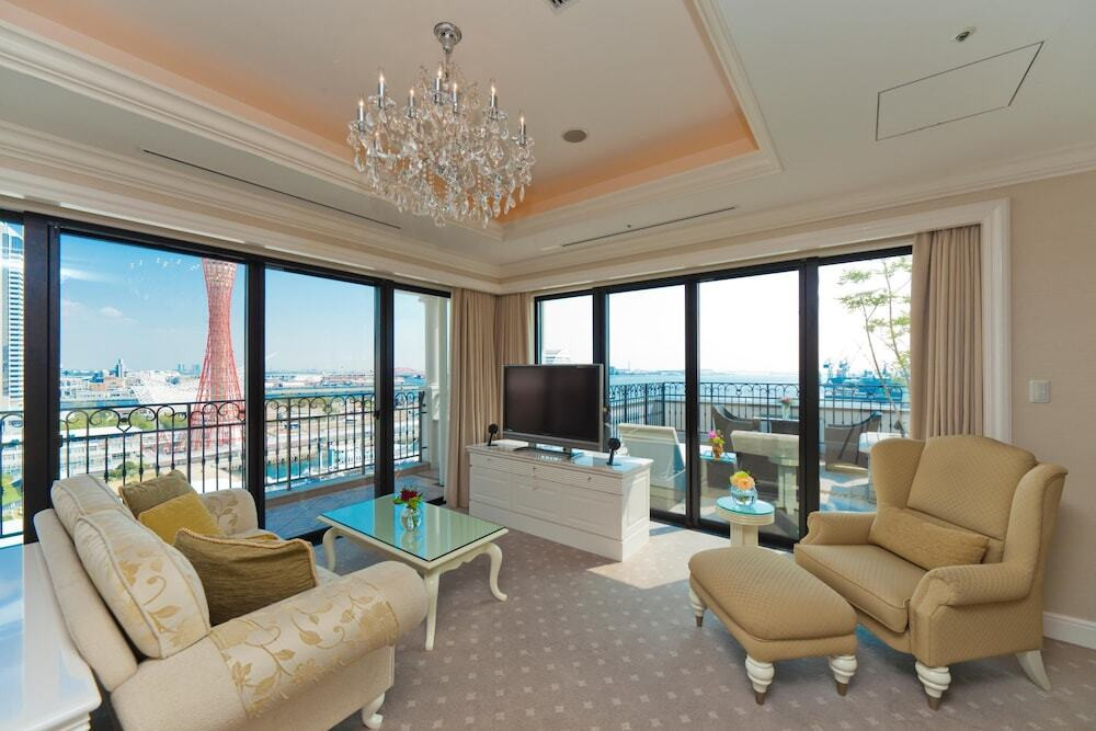 心をくすぐるヨーロピアンモダン。全室テラス付きで眺望も◎3406303