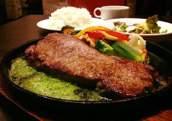 Bistro × Steak Doteria1286958