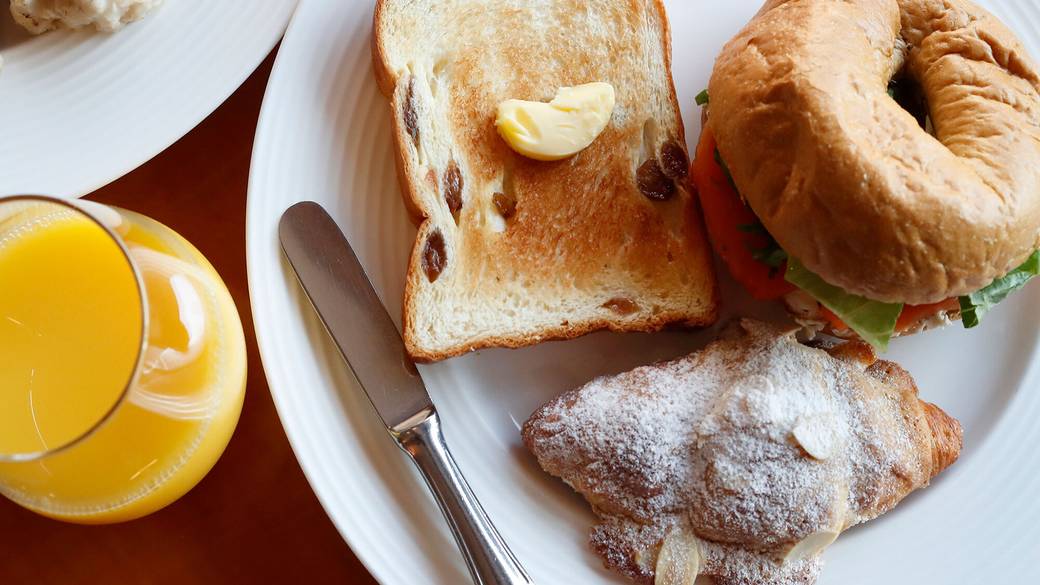 ヘルシーな朝食もOK
心ときめくビュッフェ / 2