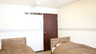 ベーシック 4 人部屋 4 ベッドルーム 禁煙