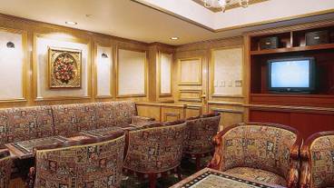 カラオケ ルーム / 4