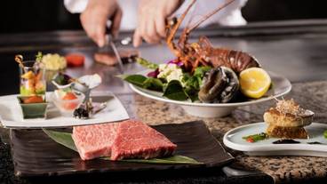 食事・飲み物 / 3