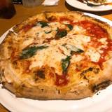 ピッツエリア バール アリッチャ(ピッツエリアバールアリッチャ)