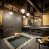 上演前の蔵風呂 / 5