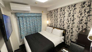 スタンダード ダブルルーム クイーンベッド 1 台 禁煙