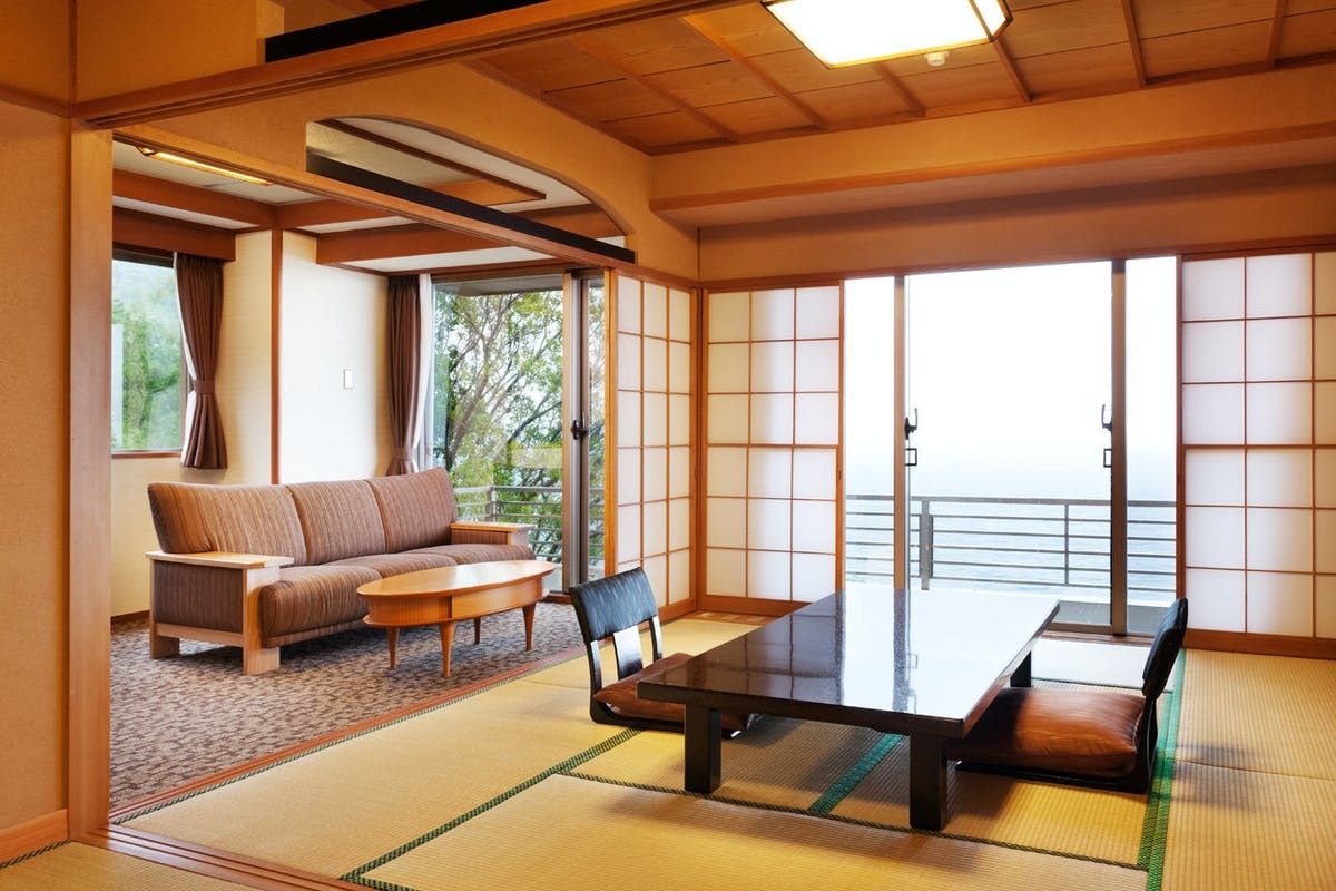 1. 吉祥CAREN3484022