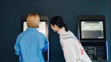 チェックイン / チェックアウト キオスク / 1