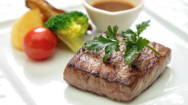 食事・飲み物 / 3