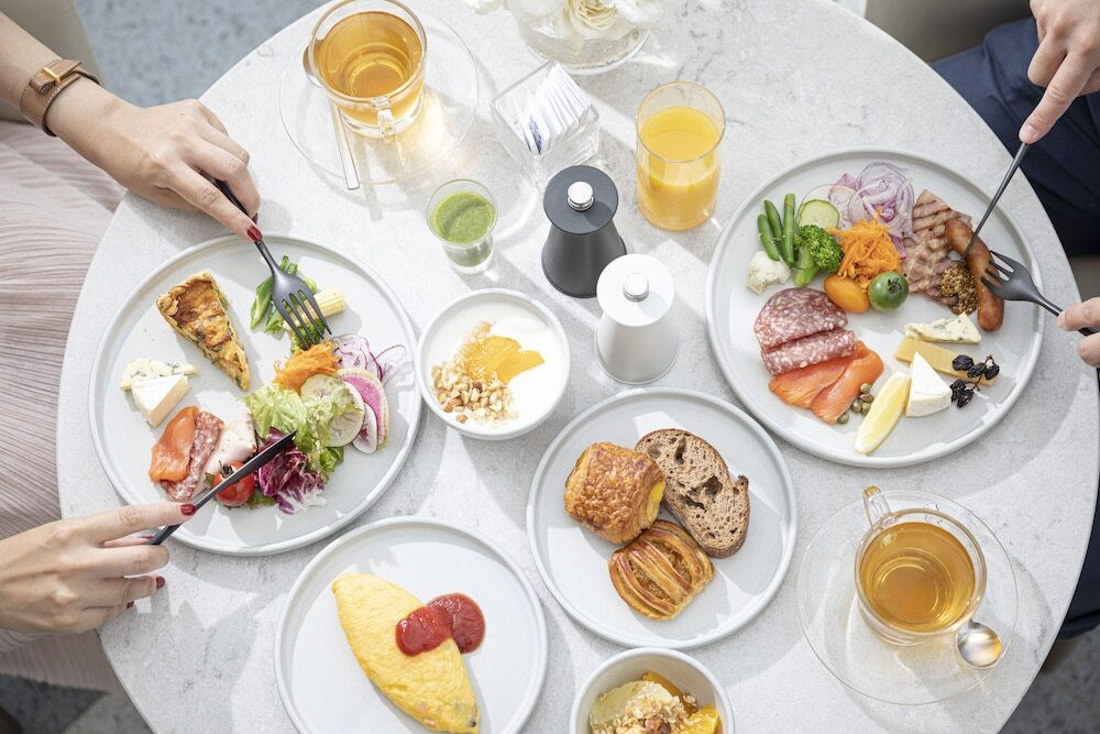 博多の街を見下ろせる、パノラマビューのレストランで優雅な朝食を3759137