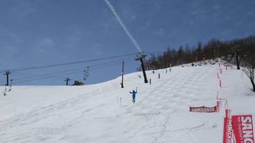 スノー スポーツとスキー / 1