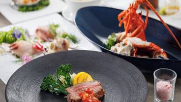 食事・飲み物 / 4