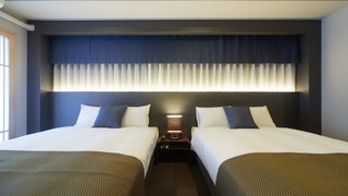 デラックスツイン シアターブラック