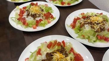 食事・飲み物 / 1