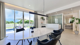 スーペリア ヴィラ　C