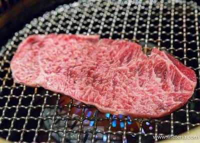 炭火焼肉enよしの本店