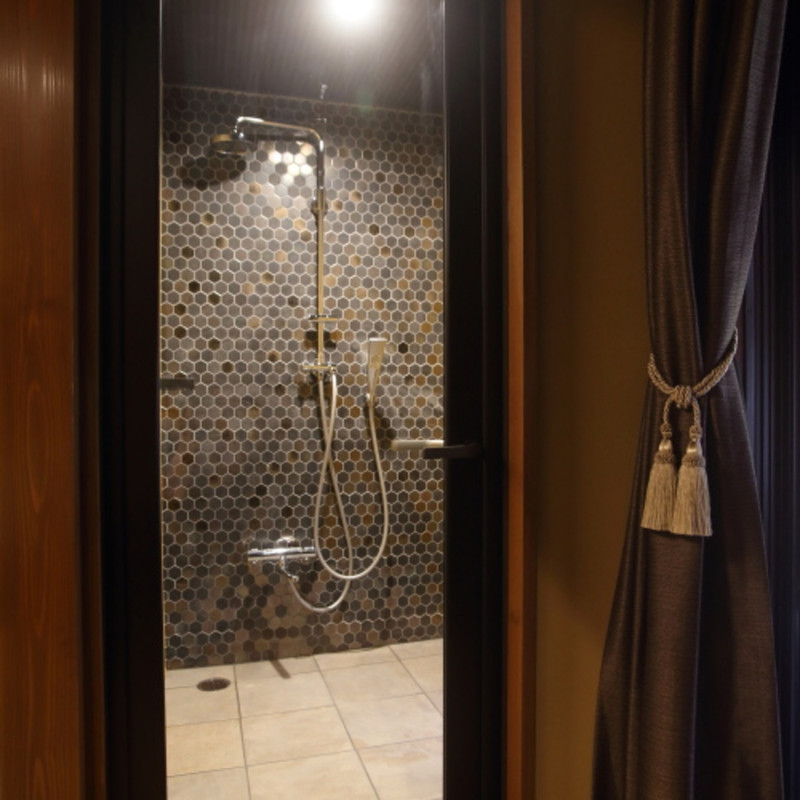 木米のシャワーブース