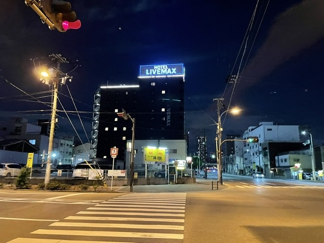 周りに高い建物はなし