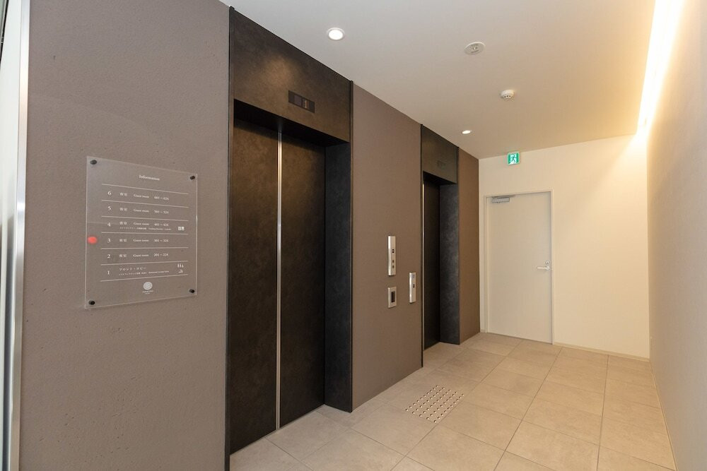 ロビーラウンジ