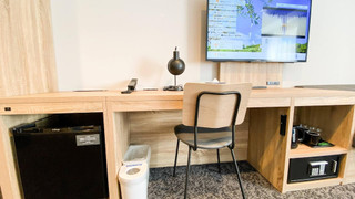 スタンダード ルーム シングルベッド 3 台 禁煙